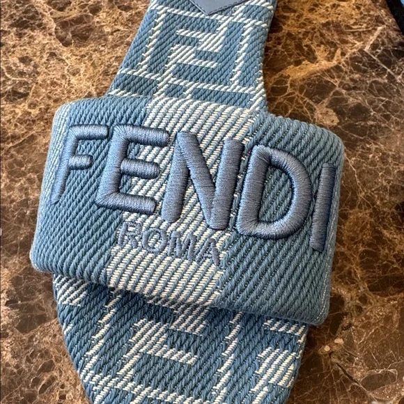 Fendi denim logo sandals flats slides blue striped canvas sz 38 - Picture 2 of 9